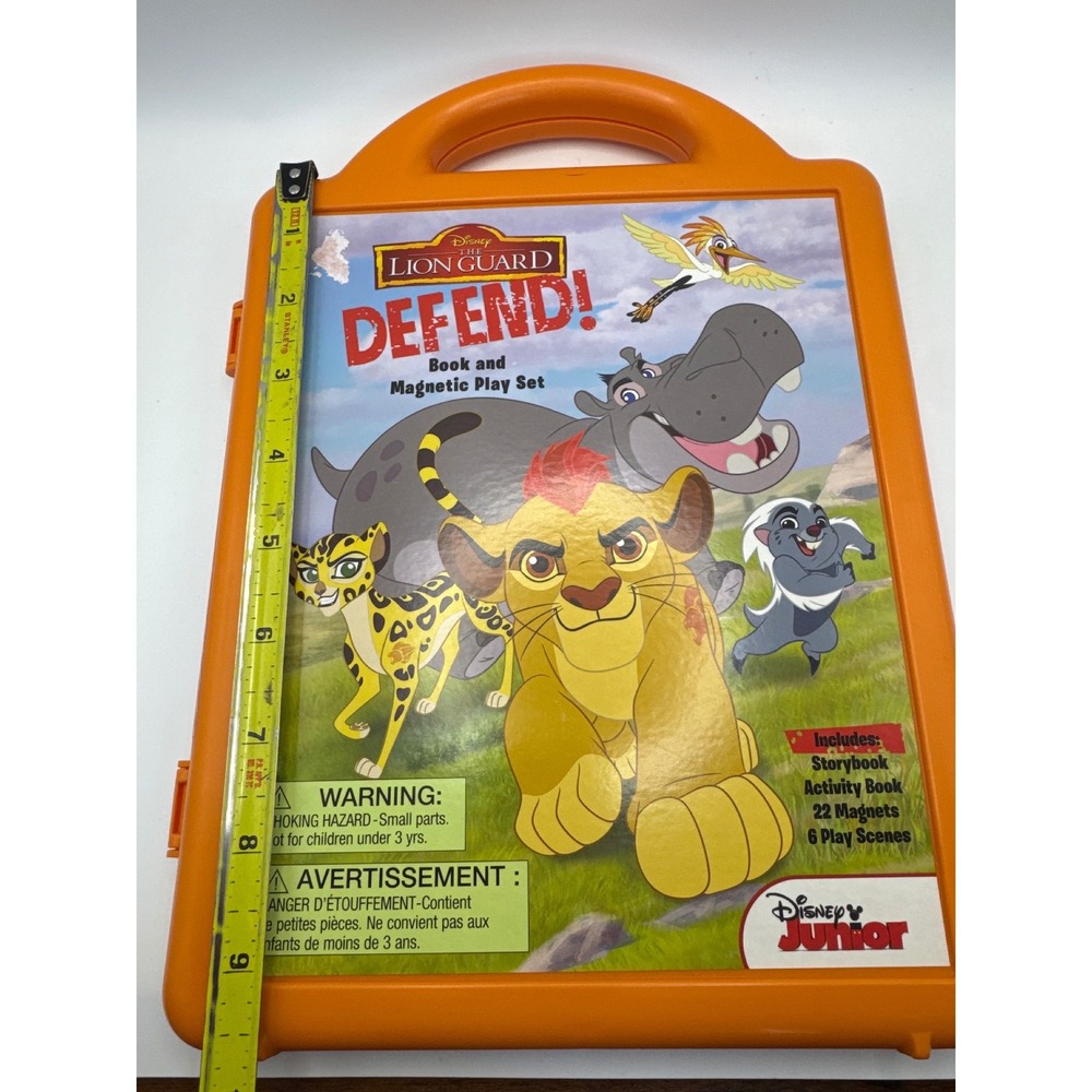 Disney The Lion Guard Defend Book and Magnetic Play Set 21 Magnets 6 Scenes Case - Picture 7 of 9